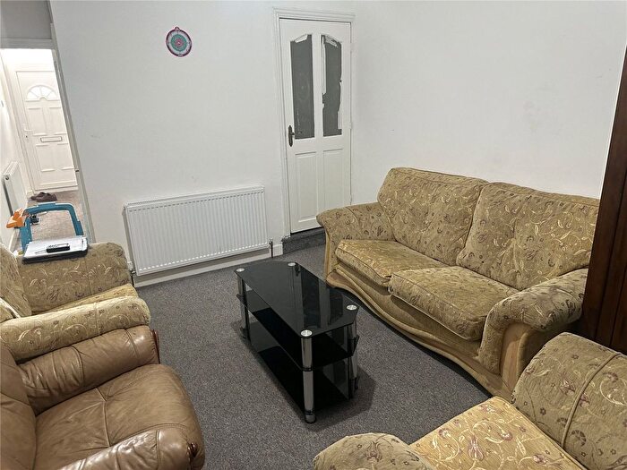 3 Bedroom Terraced House For Sale In Drews Lane, Birmingham, West Midlands, B8