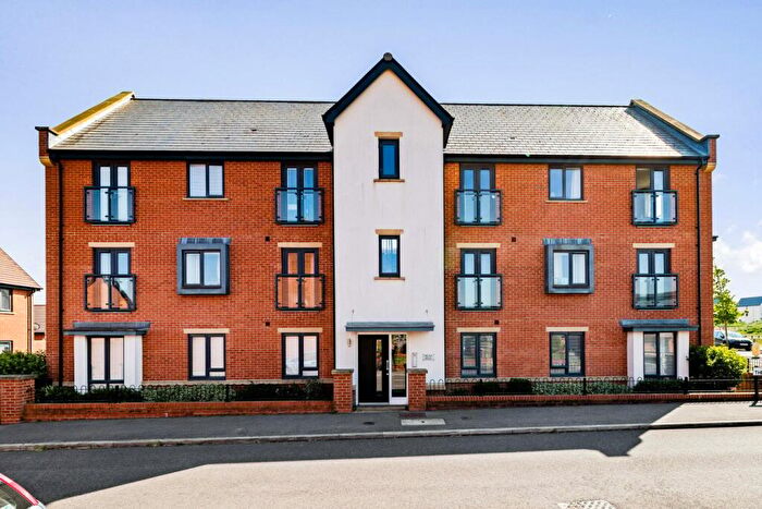 2 Bedroom Apartment For Sale In The Guards, Folkestone, Folkestone, CT20
