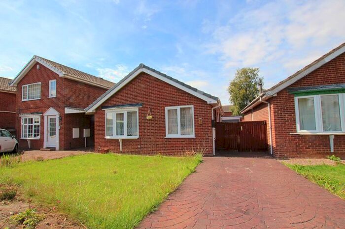 3 Bedroom Detached Bungalow To Rent In Steeping Drive, Immingham, DN40