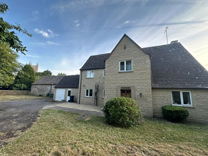 4 Bedroom Detached House To Rent In Kempsford, Cirencester, GL7