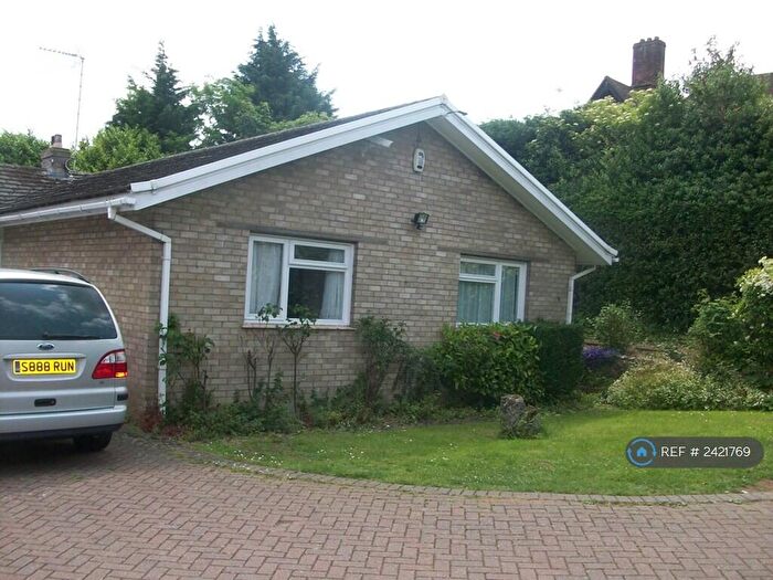 1 Bedroom Semi-Detached House To Rent In Whitehill Avenue, Luton, LU1