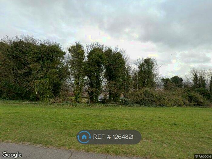 3 Bedroom Detached House To Rent In Cliff Heights, Portsmouth PO6