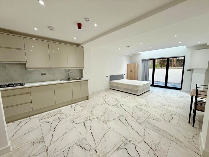 1 Bedroom Studio To Rent In London, SE1