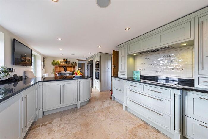 5 Bedroom Detached House To Rent In Norley Lane, Shamley Green, GU5
