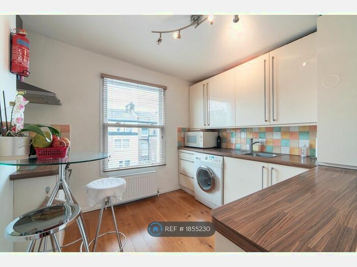 2 Bedroom Flat To Rent In Fernead Road, London, W9
