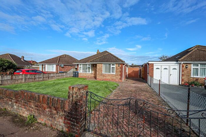 3 Bedroom Detached Bungalow For Sale In Millers Way, Burgess Hill, RH15