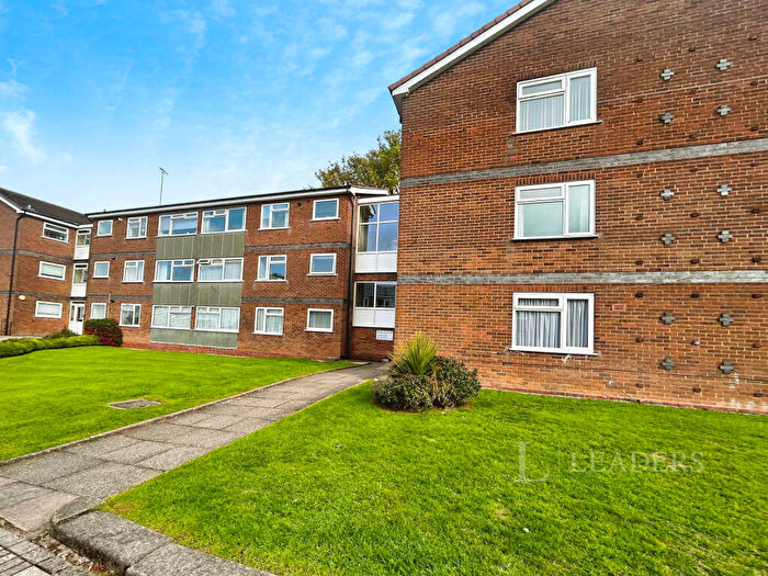 2 Bedroom Flat To Rent In Westhouse Court, Westhouse Grove, B14