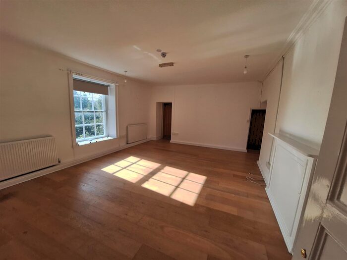 Houses to rent in Welshpool, SY21, Powys