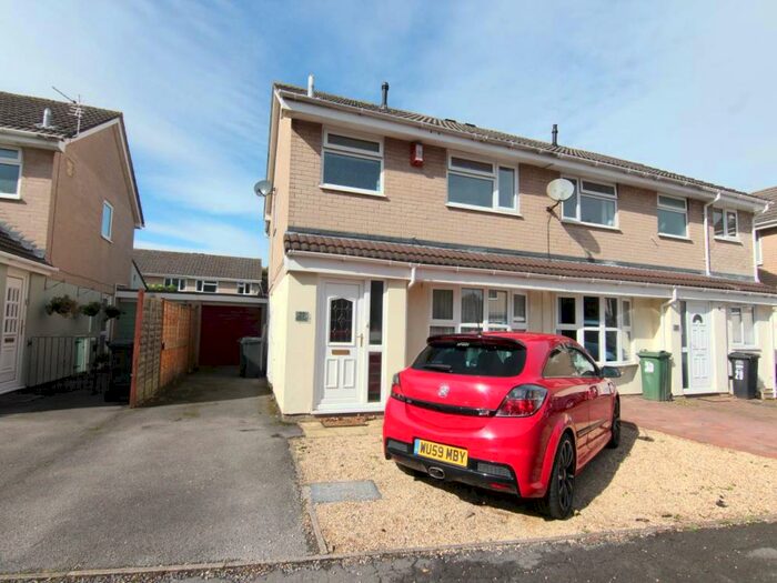 3 Bedroom House To Rent In Worle Court, Worle, Weston-super-Mare, BS22