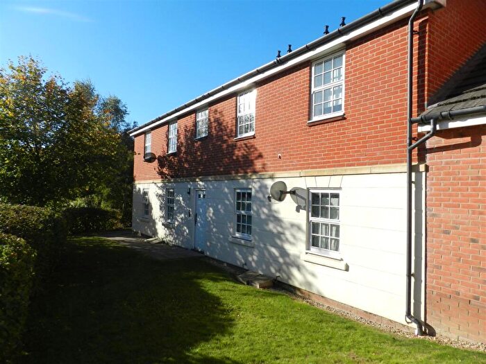 1 Bedroom Flat To Rent In Middlemore, NN11