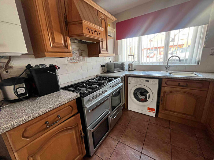 4 Bedroom Semi-Detached House To Rent In Court Road, GL15