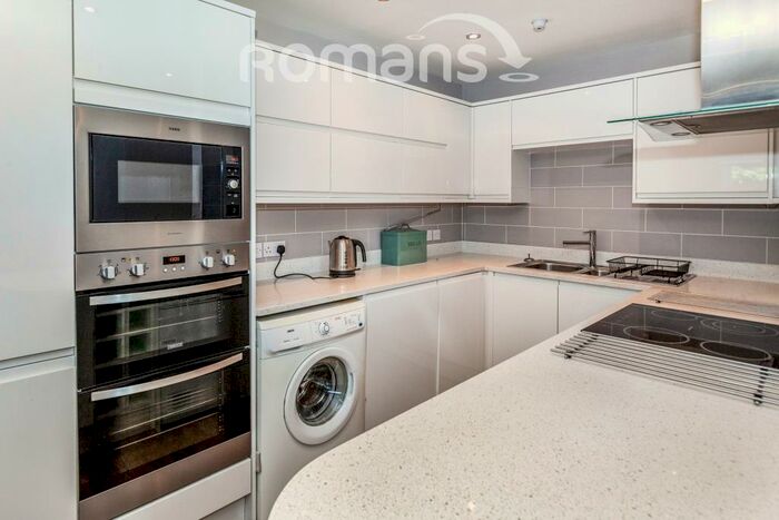 3 Bedroom Apartment To Rent In Balmoral Gardens, SL4