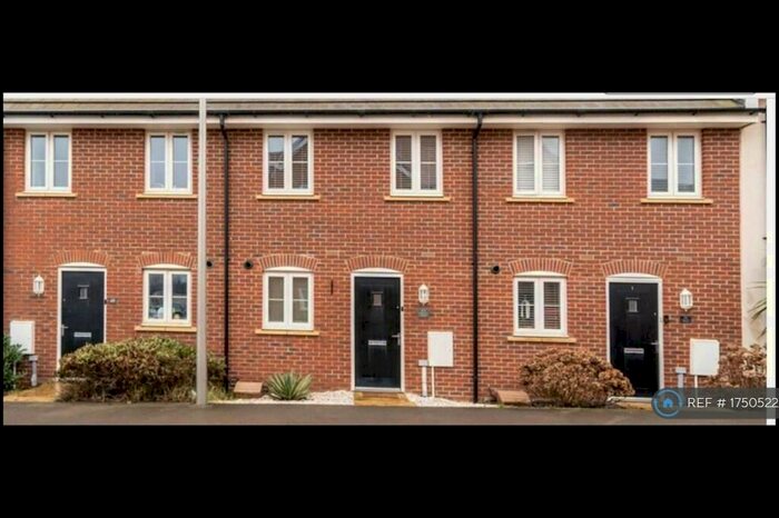 2 Bedroom Terraced House To Rent In Milton Keynes, Milton Keynes, MK3