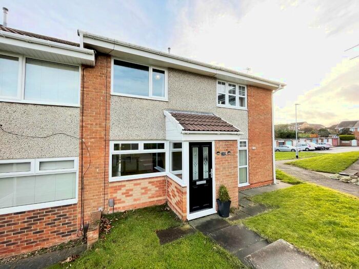 Houses for sale in Bamburgh Court, TS27, Hartlepool