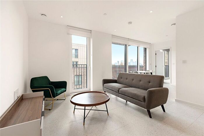 1 Bedroom Flat To Rent In Georgette House, The Silk District, London, E1