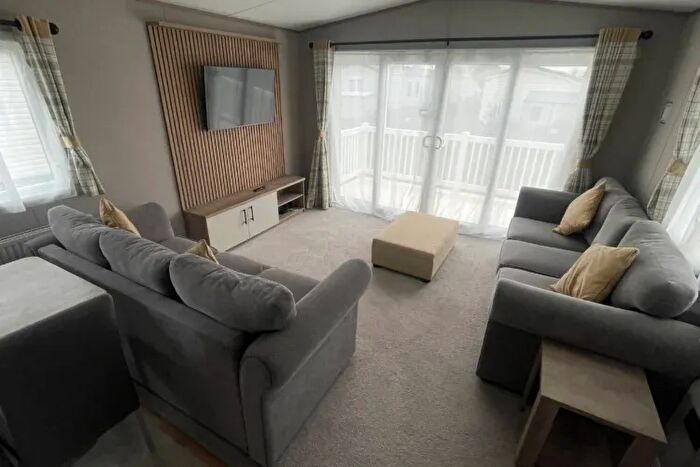 3 Bedroom Park Home For Sale In Coast Road, Berrow, Burnham-On-Sea, TA8