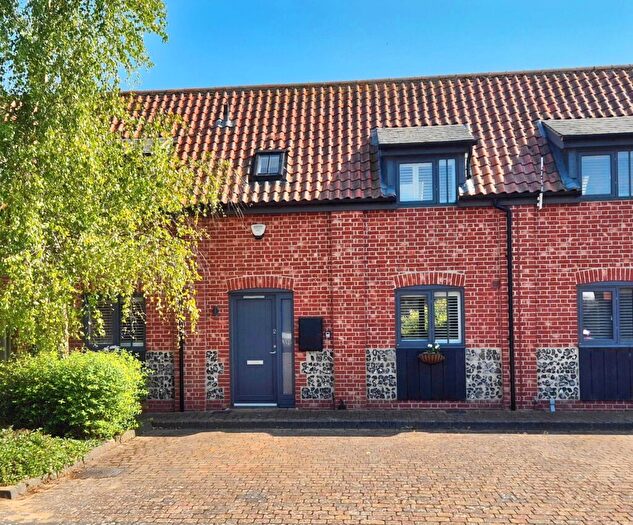 2 Bedroom Cottage To Rent In Street Farm Barns, School Road, Tunstall, IP12