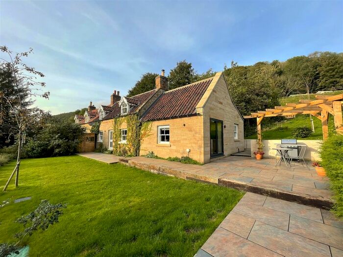 3 Bedroom Cottage For Sale In Broxa Lane, Hackness, Scarborough, YO13