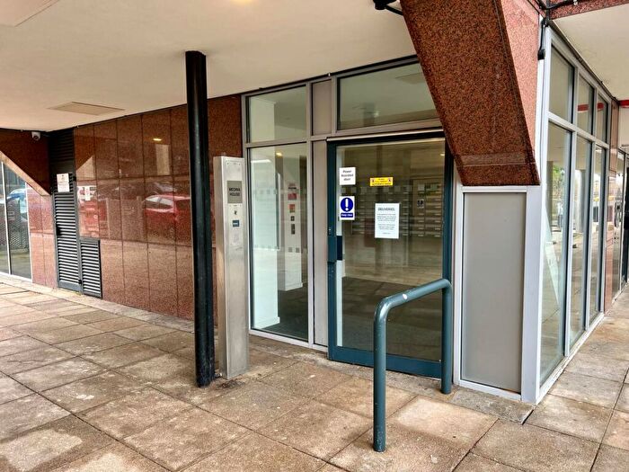1 Bedroom Flat To Rent In Silbury Boulevard, Central Milton Keynes, Milton Keynes, MK9