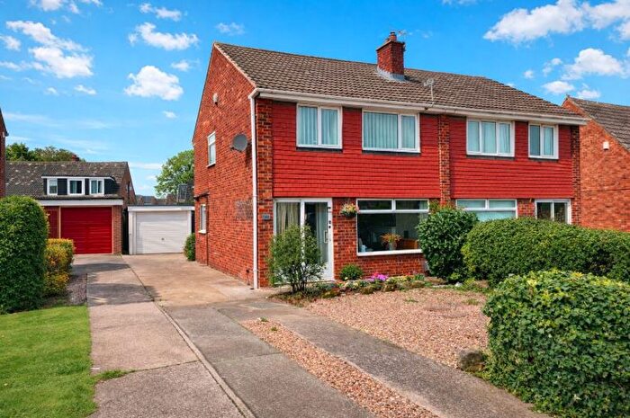 3 Bedroom Semi Detached House For Sale In Trimdon Avenue, Middlesbrough, TS5