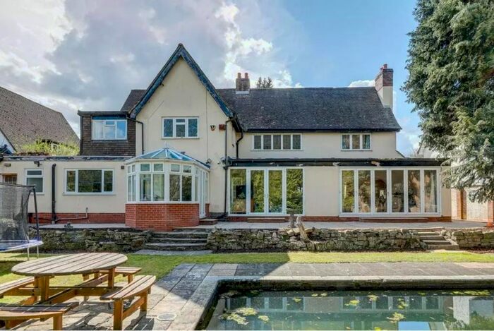 4 Bedroom Detached House To Rent In Warwick Road, Solihull, B91