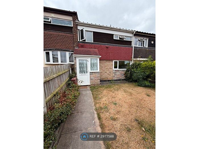 3 Bedroom Terraced House To Rent In Ashwood Drive, Birmingham, B37
