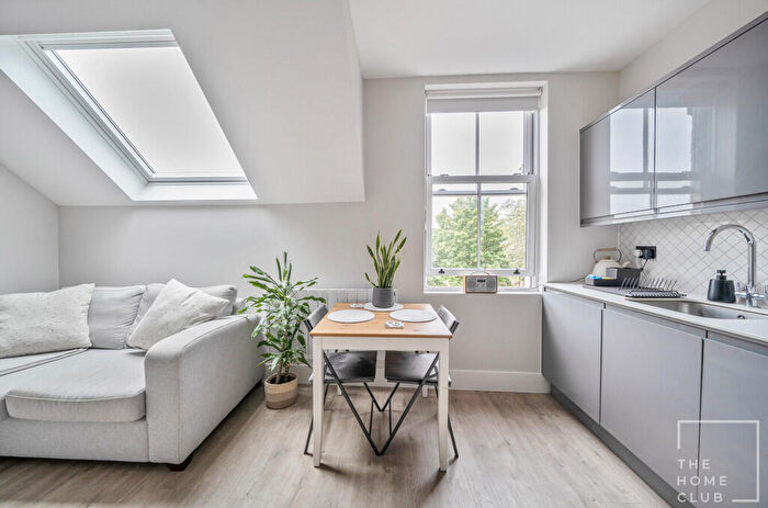 1 Bedroom Apartment To Rent In Lynchford Road, GU14