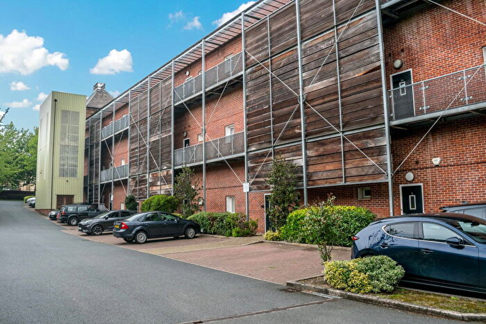 1 Bedroom Apartment For Sale In Annie Smith Way, Birkby, Huddersfield, HD2