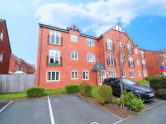 2 Bedroom Flat For Sale In Clifton Road, Eccles, M30