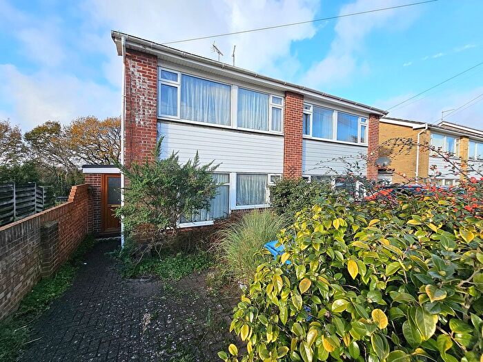 3 Bedroom Semi Detached House For Sale In Haymoor Road, Oakdale, Poole, BH15