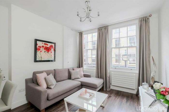 1 Bedroom Flat To Rent In Hanson Street, Fitzrova, W1W