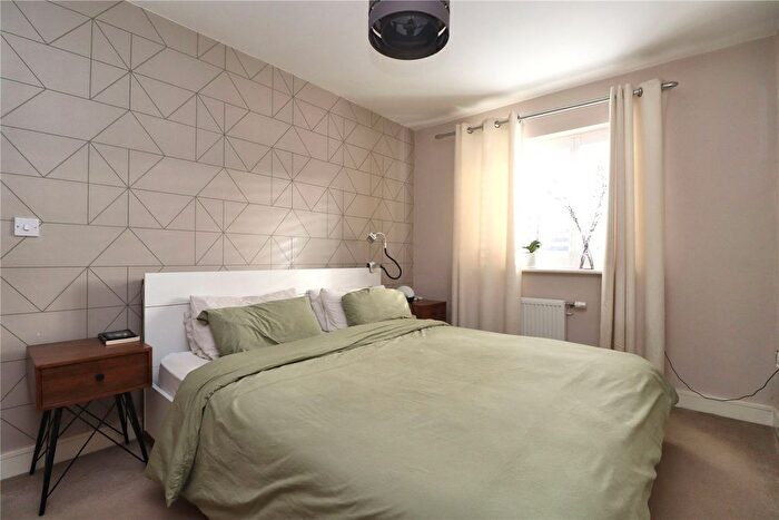 3 Bedroom Semi-Detached House For Sale In Woking, Surrey, GU22