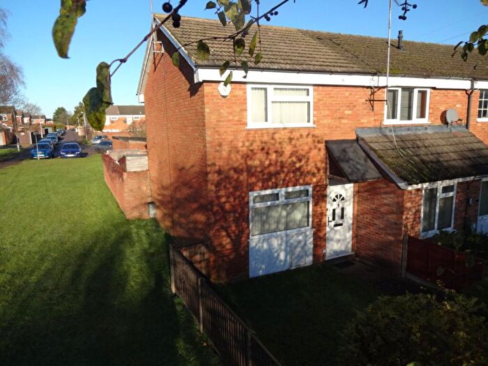 2 Bedroom End Of Terrace House For Sale In Burford Walk, Houghton Regis, Dunstable, Bedfordshire, LU5