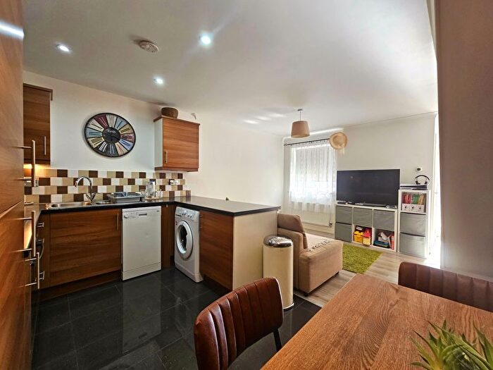 1 Bedroom Terraced House To Rent In Greenways, Gloucester, GL4