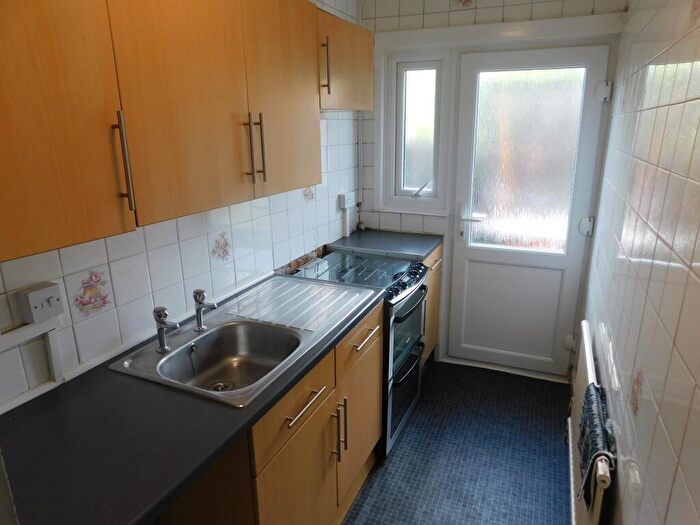 2 Bedroom End Of Terrace House To Rent In New Street, Sheerness, ME12
