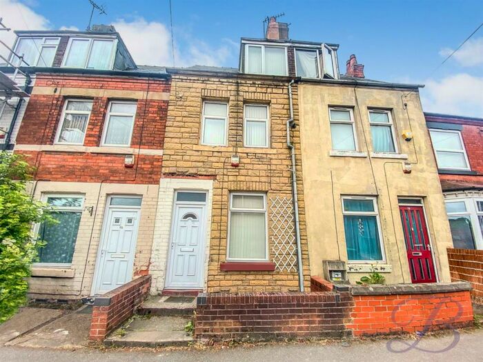 2 Bedroom Terraced House To Rent In Westfield Lane, Mansfield, NG18