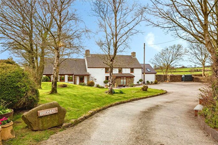 4 Bedroom Detached House For Sale In Beulah, Newcastle Emlyn, Ceredigion, SA38