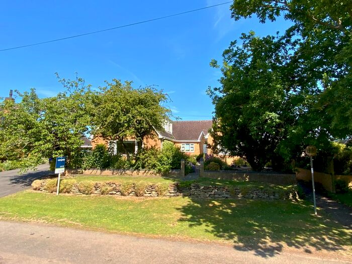 4 Bedroom Detached House For Sale In Swinnertons Lane, Yelvertoft, NN6