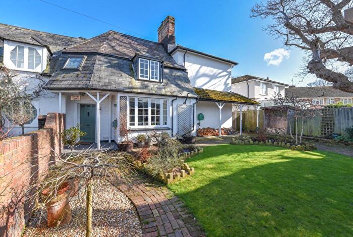 3 Bedroom Semi-Detached House For Sale In Shide Road, Newport, PO30