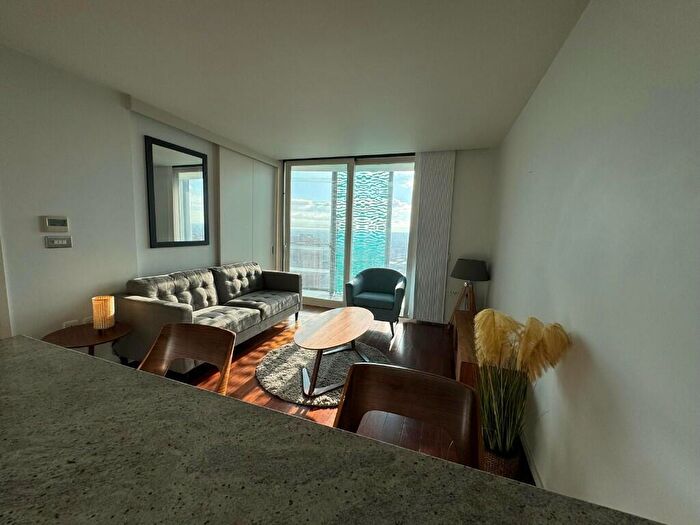 2 Bedroom Apartment To Rent In Beetham Tower, Holloway Circus Queensway, Birmingham, B1