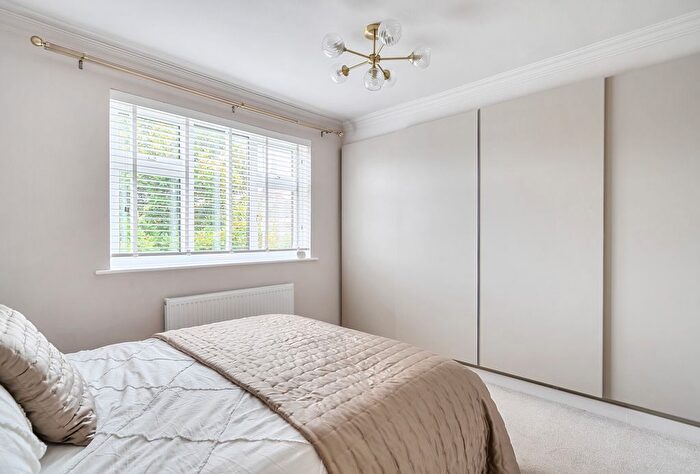 3 Bedroom Semi-Detached House For Sale In Goldney Avenue, Warmley, Bristol, Gloucestershire, BS30