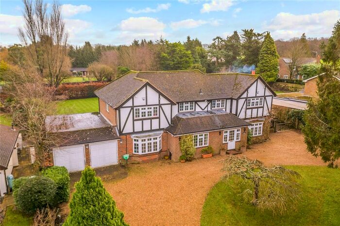 4 Bedroom Detached House For Sale In Lovelands Lane, Lower Kingswood, Surrey, KT20