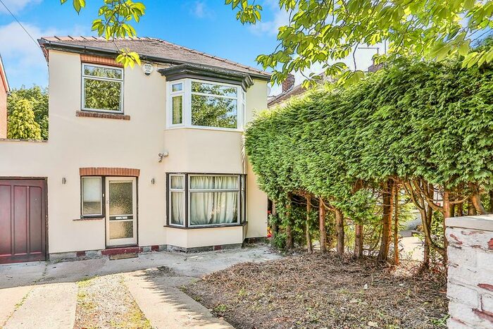 3 Bedroom Detached House To Rent In Greenhill Avenue, Sheffield, S8