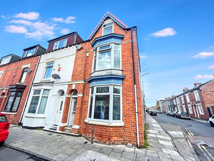 4 Bedroom End Of Terrace House For Sale In Victoria Road, Middlesbrough, TS1