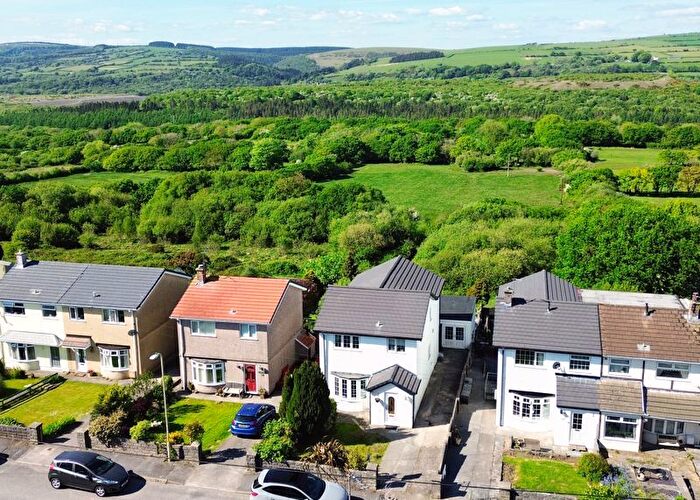 4 Bedroom Detached House For Sale In John Street, Cefn Cribwr, Bridgend, CF32