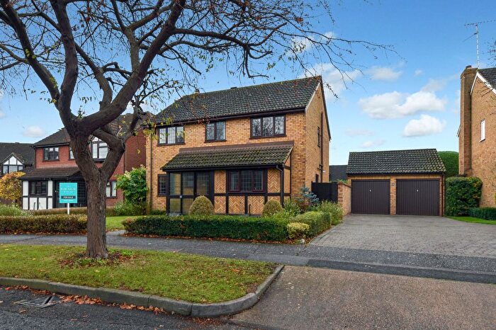 4 Bedroom Detached House For Sale In Swallowcliffe, Bournes Green Catchment, Shoeburyness, Essex, SS3
