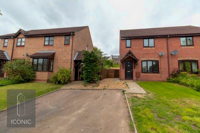 3 Bedroom Semi-Detached House To Rent In Olive Avenue, Newton Flotman, Norwich, NR15
