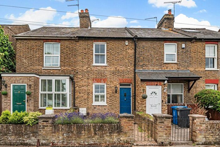 2 Bedroom Terraced House To Rent In Maidenhead Road, Windsor, SL4