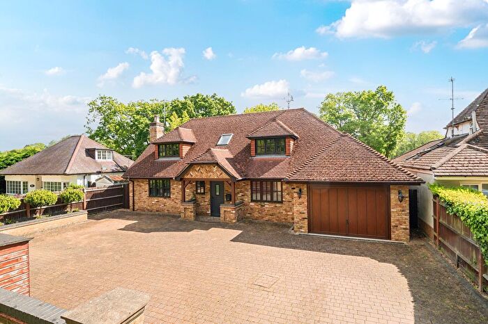 4 Bedroom Detached House For Sale In Crondall Road, Crookham Village, GU51