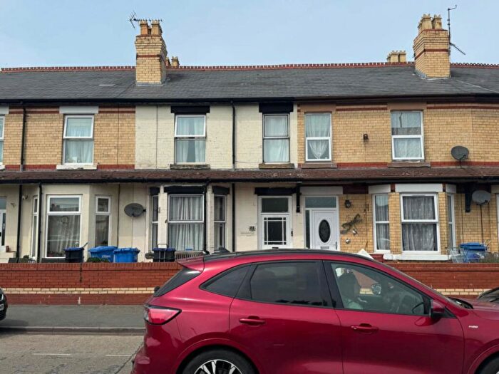 3 Bedroom Terraced House For Sale In Wellington Road, Rhyl, Denbighshire, LL18